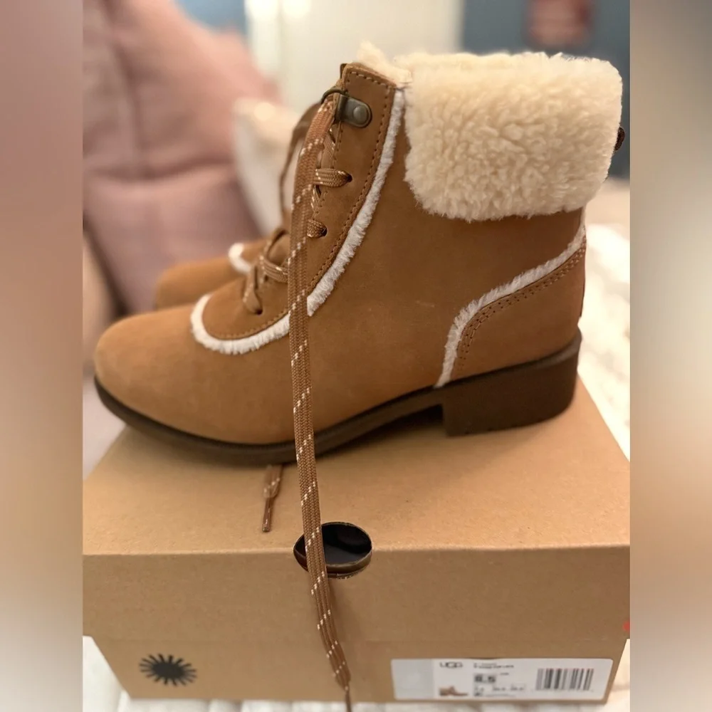 NIB UGG Brodie Fur Winter Boots